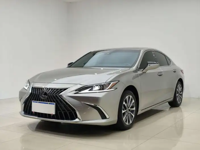 Lexus ES 2024 Model 200 Premium