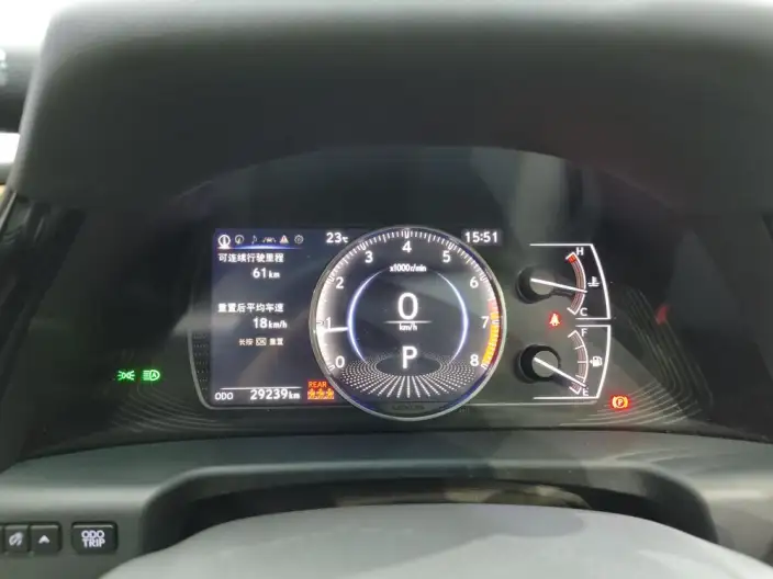 Lexus ES 2024 Model 200 Premium – фото 9