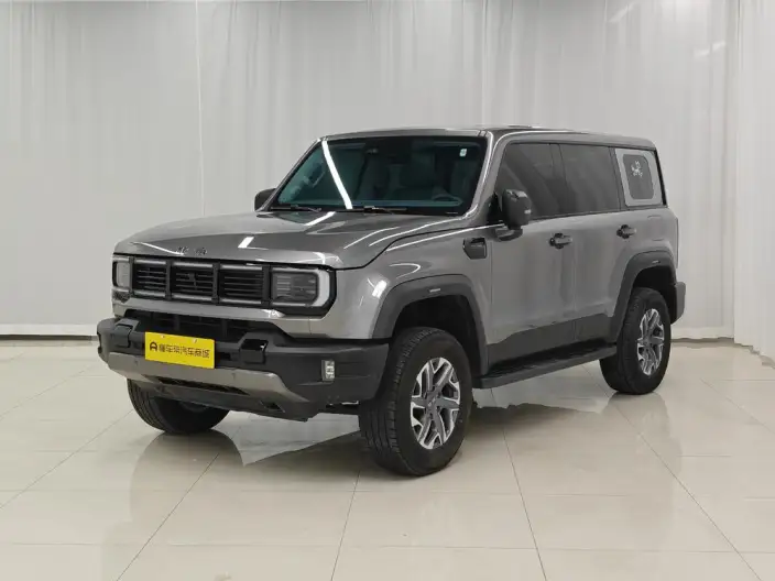 BAIC BJ40 2024 Model City Hunter Edition 2.0T Automatic 4WD Warrior Model