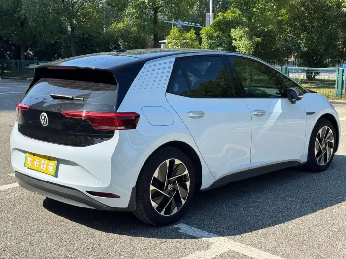 Volkswagen ID.3 2023 Model L Class Model Pure Smart Edition – фото 7