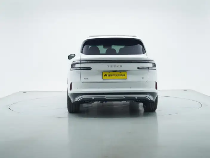 ZEEKR 8X 2026 Model 70kWh MAX – фото 6
