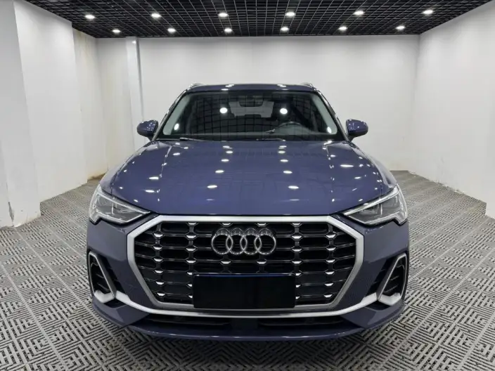 AUDI Q3 2022 Model 35 TFSI Enterprising Dynamic Model