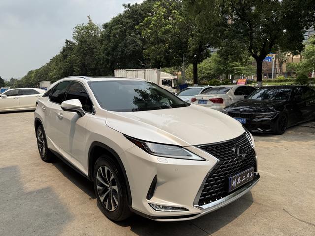 Lexus RX 2020 Facelift 300 2WD Elite – фото 3