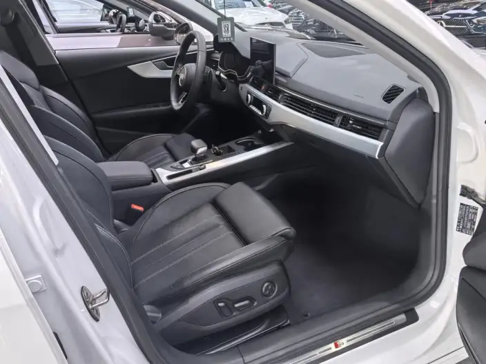 Audi A4 L 2022 Model 40 TFSI Fashion Dynamic Model – фото 7