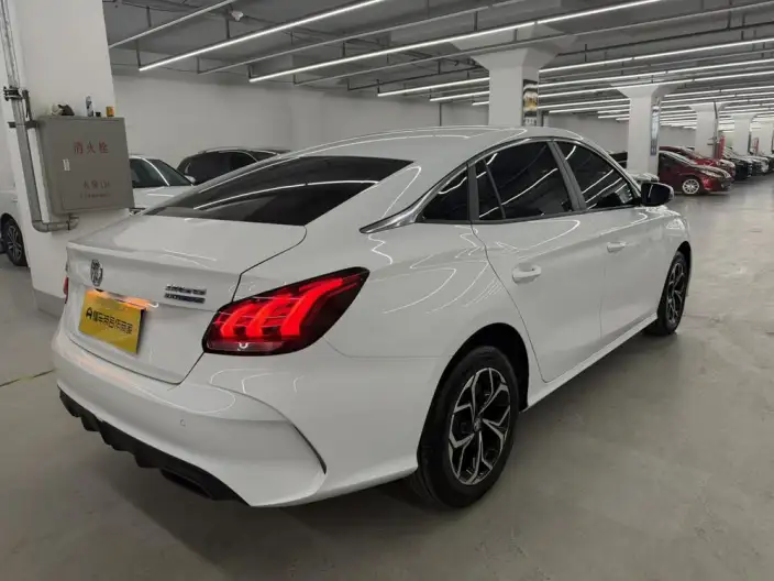 MG5 2023 Model 180DVVT CVT Youth Fashion Edition – фото 6