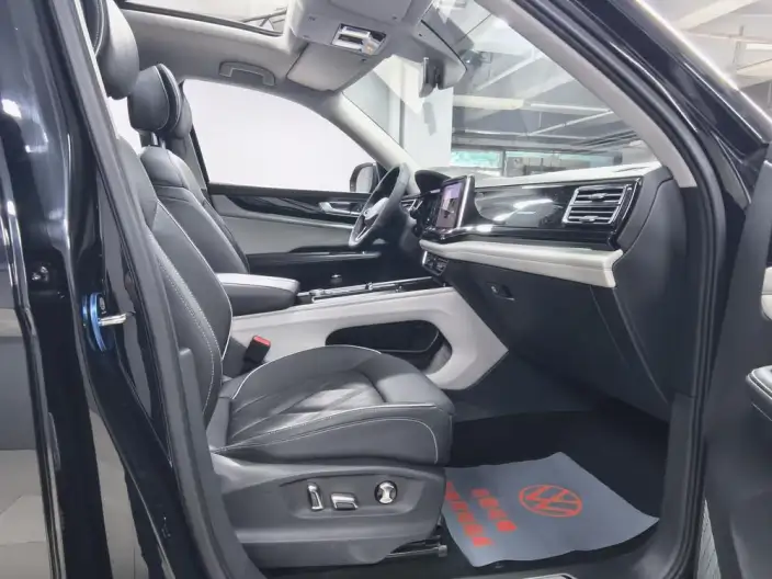 Volkswagen Teramont 2022 Model 380TSI 4WD Respect Ultimate Edition – фото 7