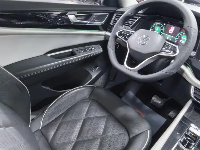 Volkswagen Teramont 2022 Model 380TSI 4WD Respect Ultimate Edition – фото 9