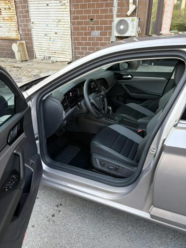 Volkswagen Sagitar 2022 Model 280TSI DSG Superior Edition – фото 9