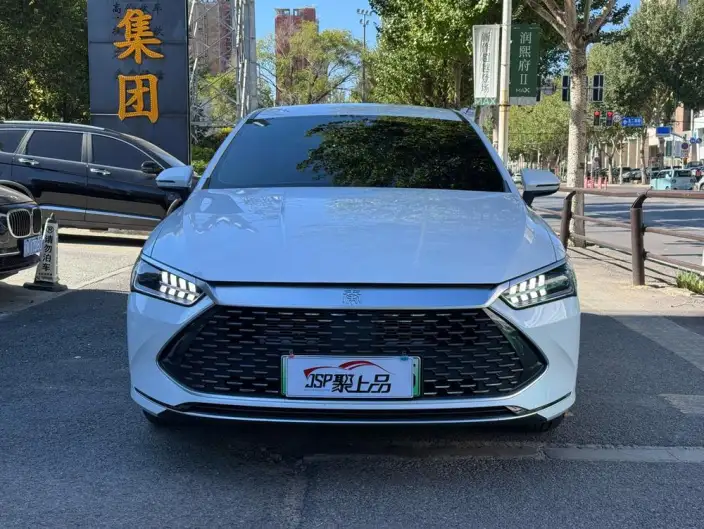 BYD Qin PLUS DM 2024 Model Honor Edition DM-i 55KM Leading Model