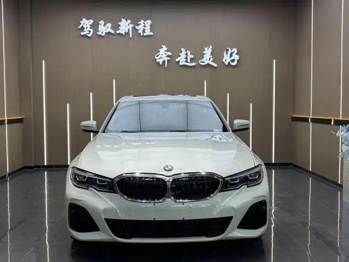 BMW 3 Series 2022 Model 320Li M Sports Set – фото 2
