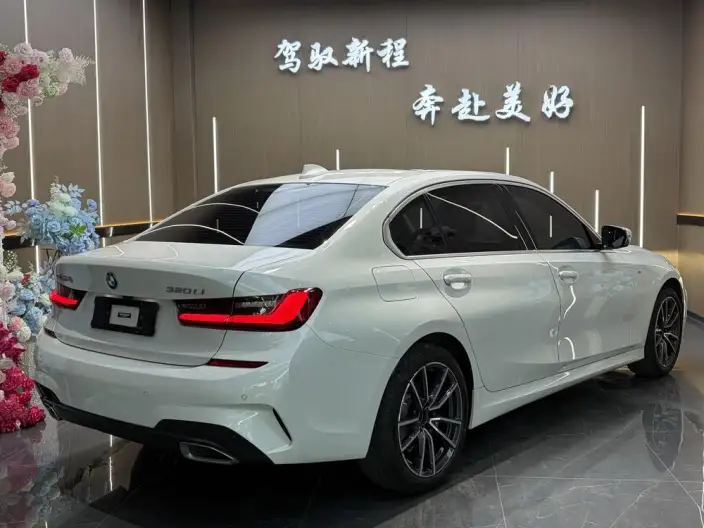 BMW 3 Series 2022 Model 320Li M Sports Set – фото 6