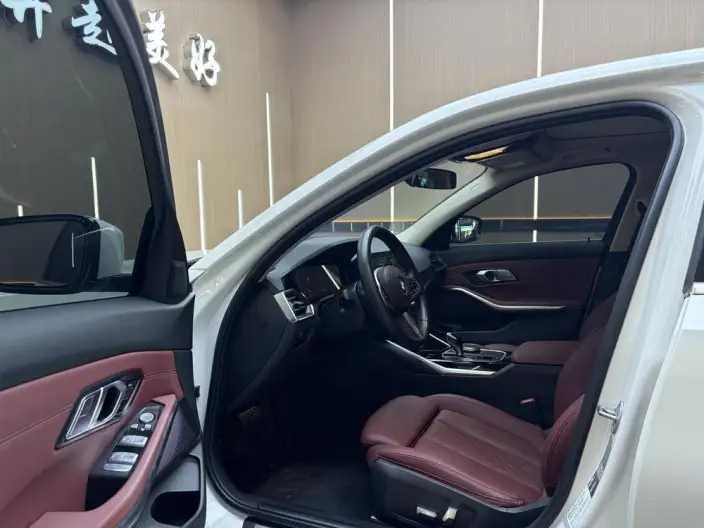 BMW 3 Series 2022 Model 320Li M Sports Set – фото 8