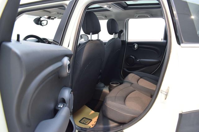 MINI 2016 модификация 1.2T ONE Five-door Edition – фото 7