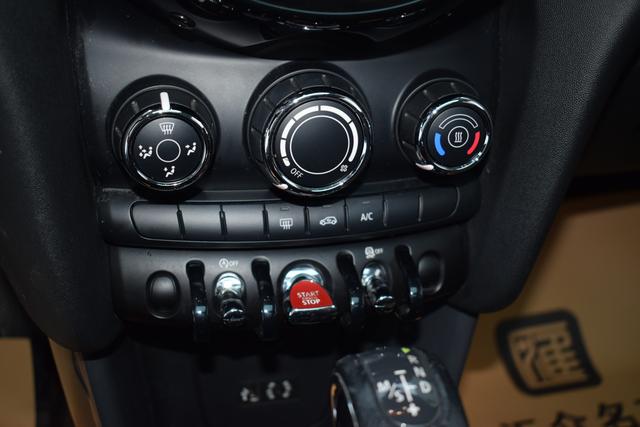 MINI 2016 модификация 1.2T ONE Five-door Edition – фото 12