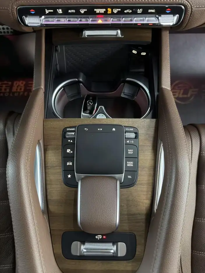 Mercedes-Benz GLS 2024 Model GLS 450 4MATIC Luxury Model – фото 10