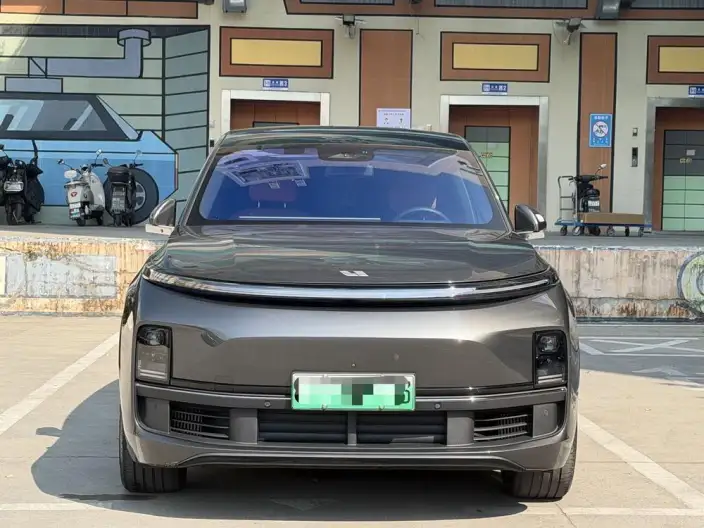 Li Auto L8 2023 Model Pro Edition
