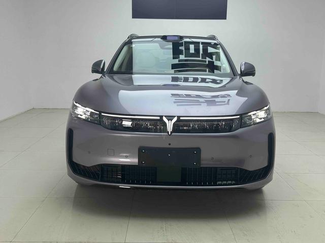 VOYAH FREE 2025 FREE+ AWD Qiankun Edition – фото 2