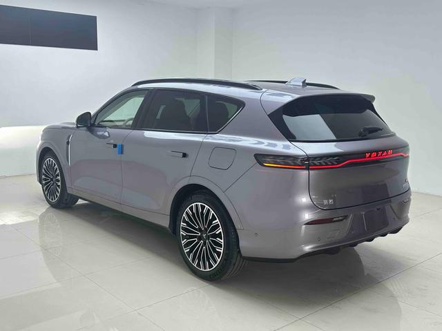 VOYAH FREE 2025 FREE+ AWD Qiankun Edition – фото 6