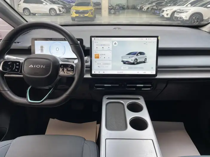 AION Y 2022 Model PLUS 70 Lexiang Edition – фото 10