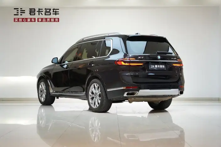 BMW X7 2023 Model xDrive40i Exclusive Model Luxury Set – фото 5