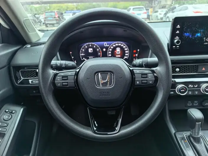 Model Ge 2023 Model 240TURBO CVT Leading version – фото 8