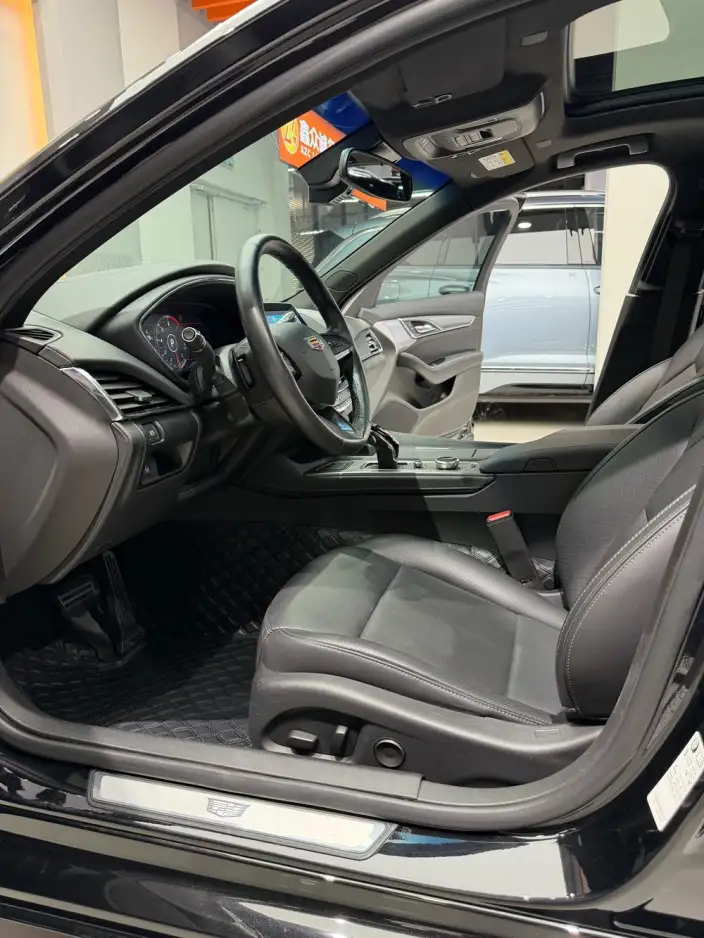 Cadillac CT5 2022 Model 28T Noble Model – фото 8
