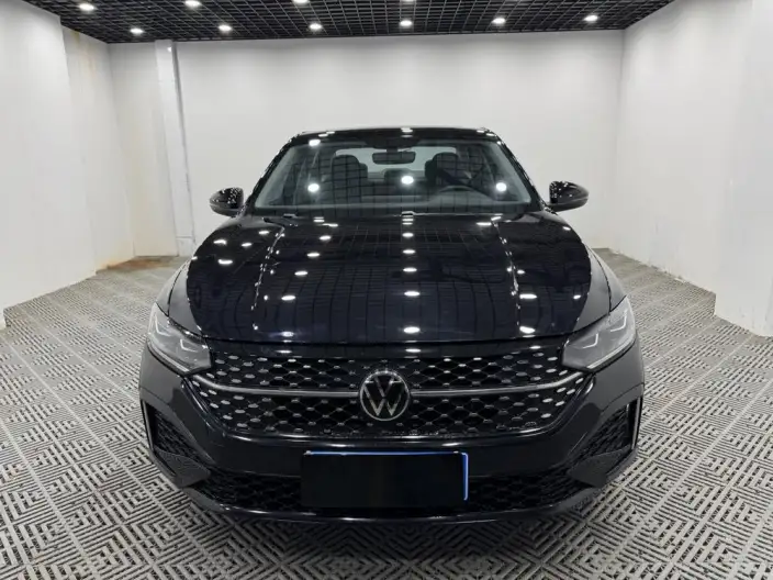 Volkswagen Lavida 2023 Model 1.5L Automatic Starry Sky Five Million Edition