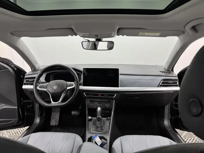 Volkswagen Lavida 2023 Model 1.5L Automatic Starry Sky Five Million Edition – фото 7