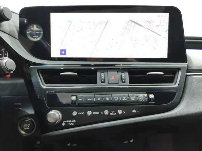Lexus ES 2022 Model 200 Superior Edition – фото 8