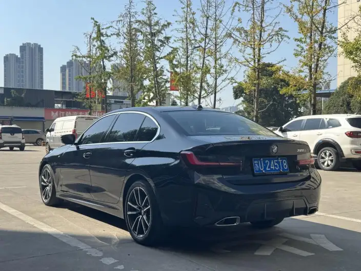 BMW 3 Series 2023 Model 325Li M Sports Set