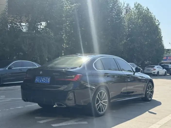 BMW 3 Series 2023 Model 325Li M Sports Set – фото 6