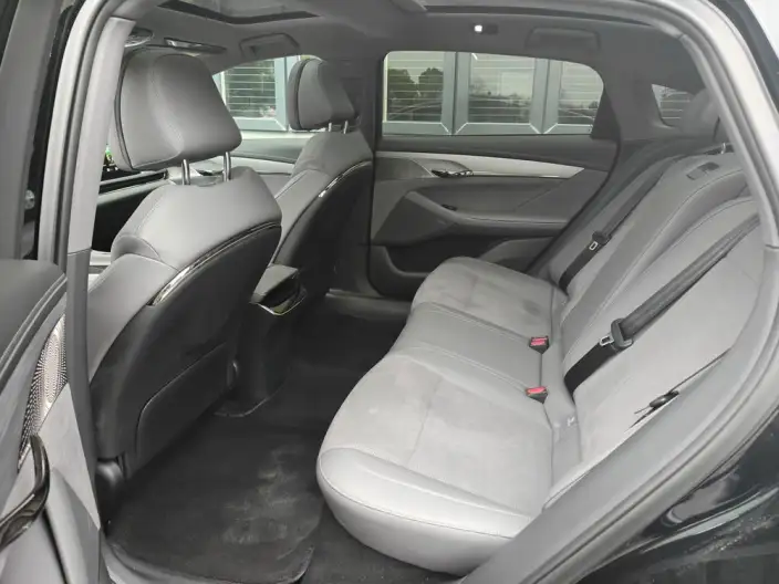 VOYAH Pursuit PHEV 2024 Model Ultra-long Endurance 4WD Ultimate Edition – фото 9