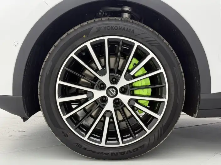 Leapmotor C11 2027 Model EV Edition 640 LiDAR Zhizun Edition – фото 9
