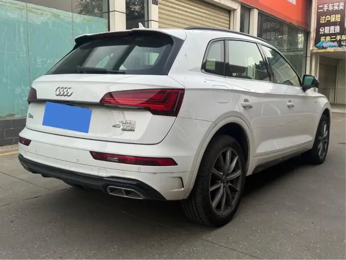 Audi Q5L 2024 Model 40TFSI Luxury Dynamic Model – фото 6