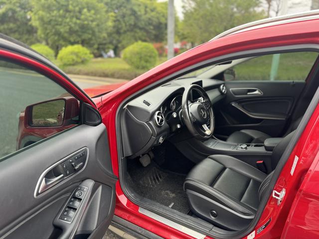 Mercedes-Benz GLA 2017 GLA 200 Style – фото 4