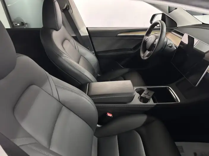 Model Y 2022 Model Facelift Rear-wheel drive version – фото 9