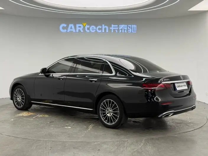 Mercedes-Benz E-Class 2022 Model E 260 L sedan – фото 5