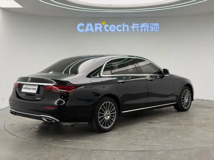 Mercedes-Benz E-Class 2022 Model E 260 L sedan – фото 7