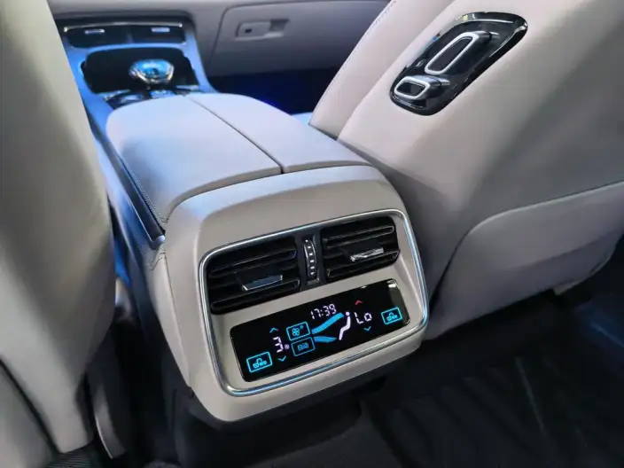 BYD Han DM 2025 Model Smart Driving Edition DM-i 125KM LiDAR Flagship Model – фото 9