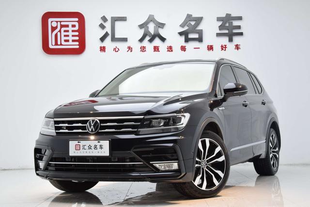 Volkswagen Tiguan L 2021 330 TSI Automatic FWD R-Line Enjoyment – фото 1