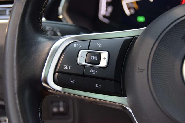 Volkswagen Tiguan L 2021 330 TSI Automatic FWD R-Line Enjoyment – фото 12
