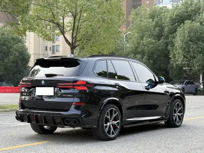 BMW X5 2023 Model xDrive30Li Exclusive Model M Sports Set – фото 6