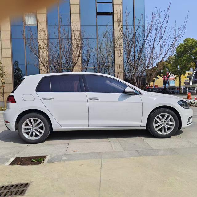 Volkswagen Gol f Модель 2019 года 1.6L автоматическое Com f ort National V – фото 3