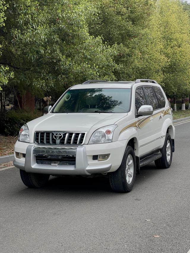 Toyota Prado 2007 модификация 4.0 автоматическая Tiptronic VX – фото 1