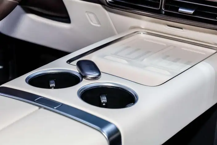 Li Auto MEGA 2024 Model Ultra Edition – фото 3