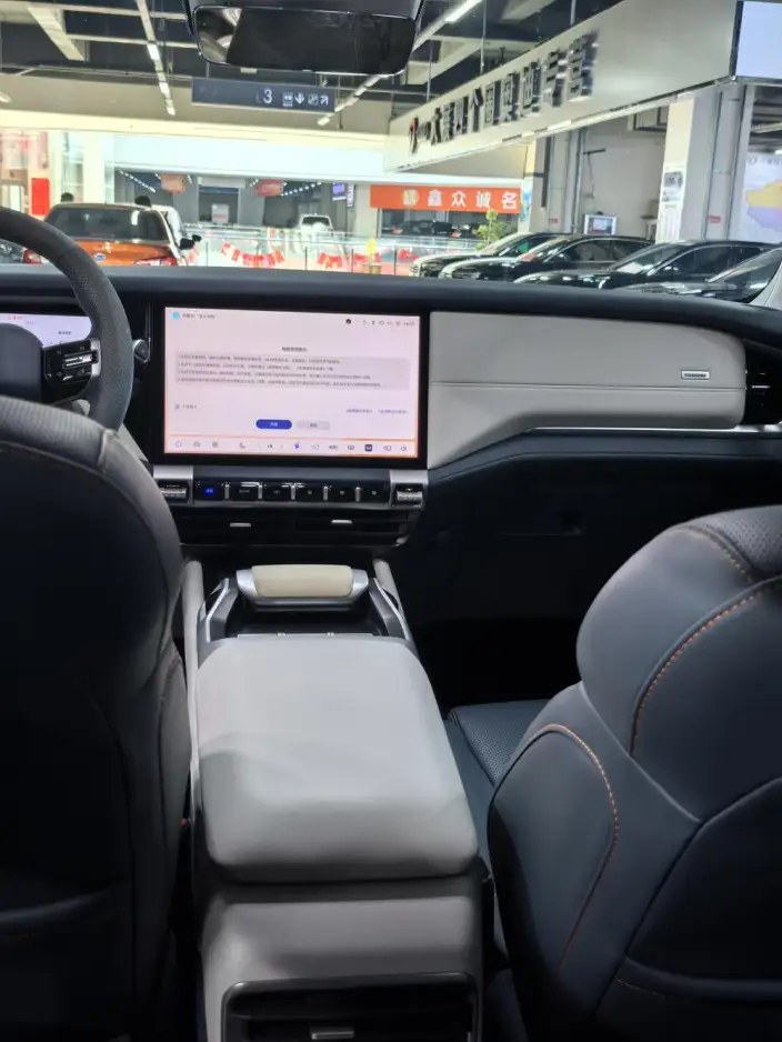 Shenlan G318 2024 Model 4WD Comfort Edition – фото 10