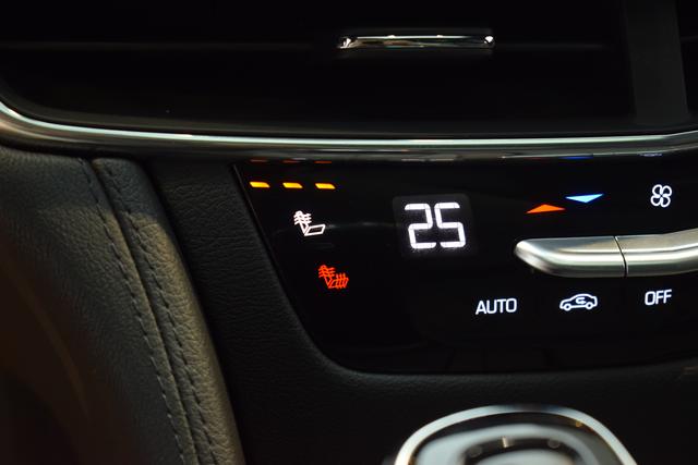 Cadillac CT6 2022 28T Fashion – фото 12