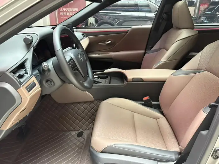 Lexus ES 2025 Model 200 Premium – фото 8