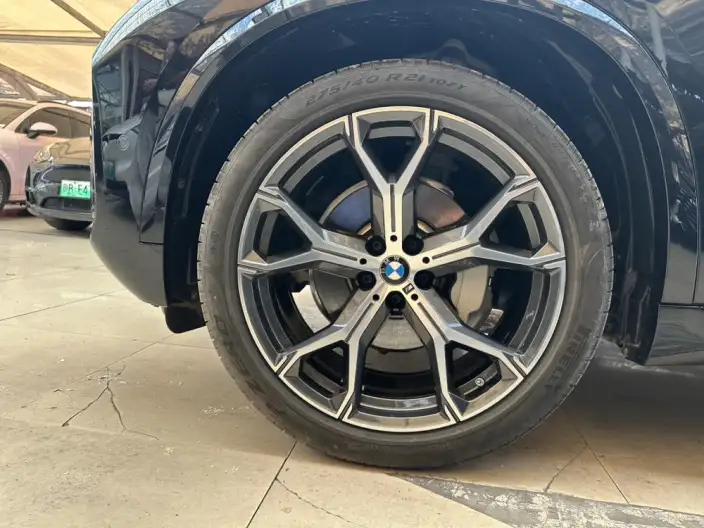 BMW X5 2023 Model xDrive30Li Exclusive Model M Sports Set – фото 7