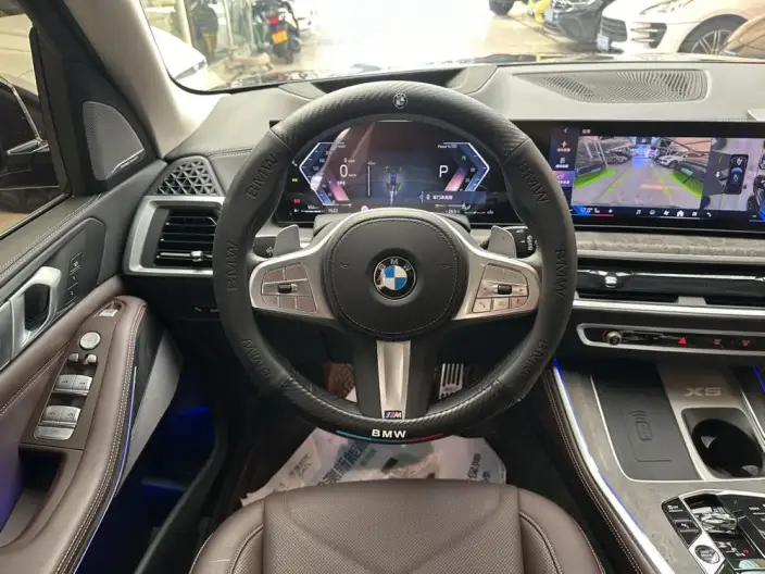 BMW X5 2023 Model xDrive30Li Exclusive Model M Sports Set – фото 10
